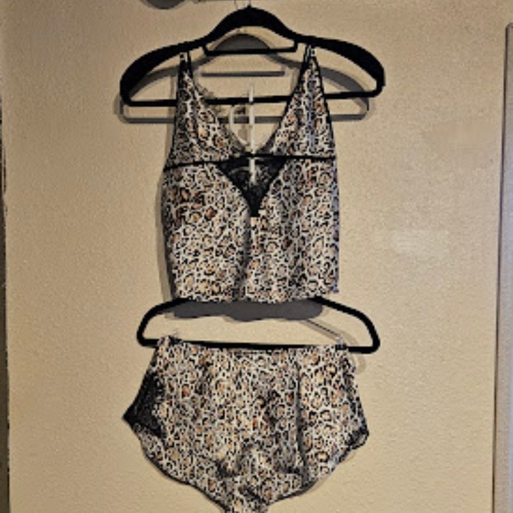 Victoria's Secret Set